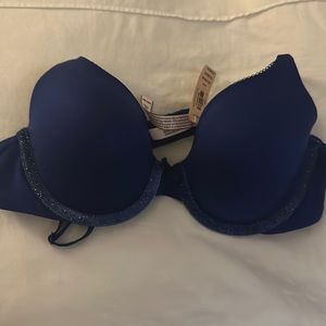 NWT Victorias Secret 36B